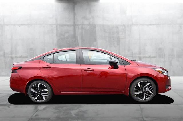 New 2025 Nissan Versa SR w/ Trunk Package image 5