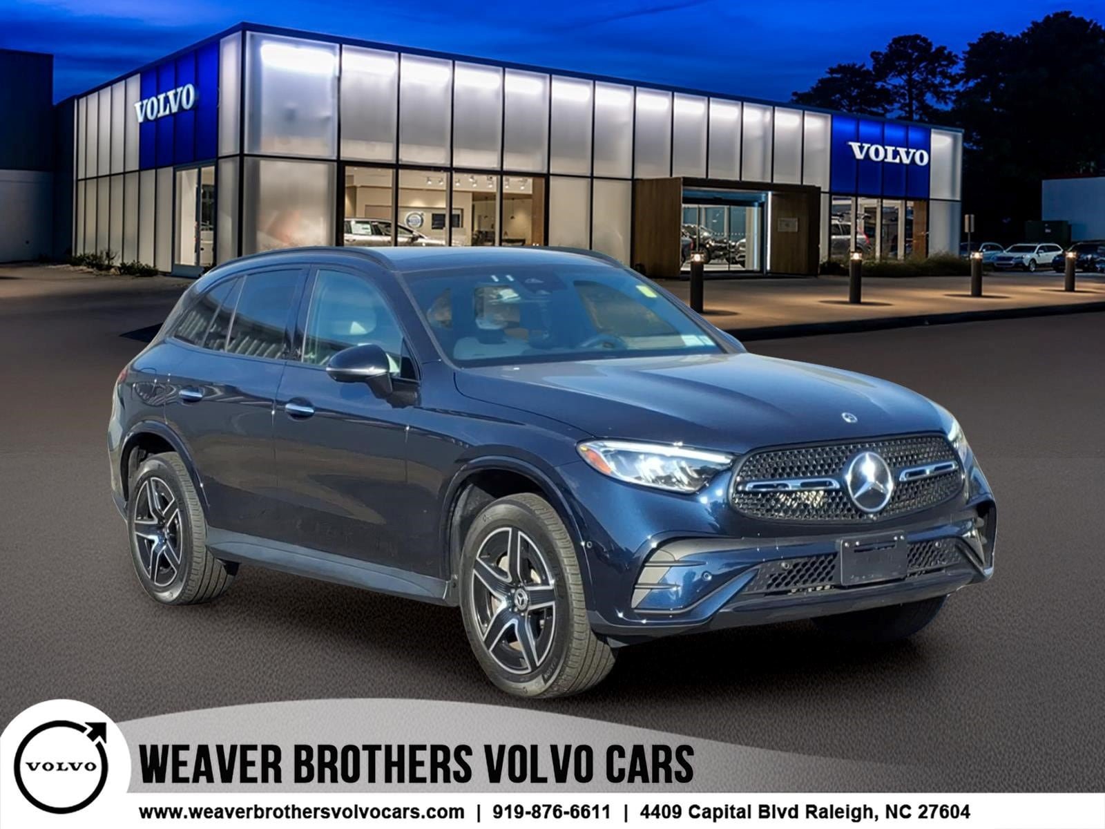 Used 2023 Mercedes-Benz GLC 300 4MATIC image 1