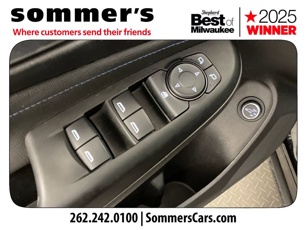 Used 2024 Buick Envista Sport Touring w/ Convenience I Package FWD image 11