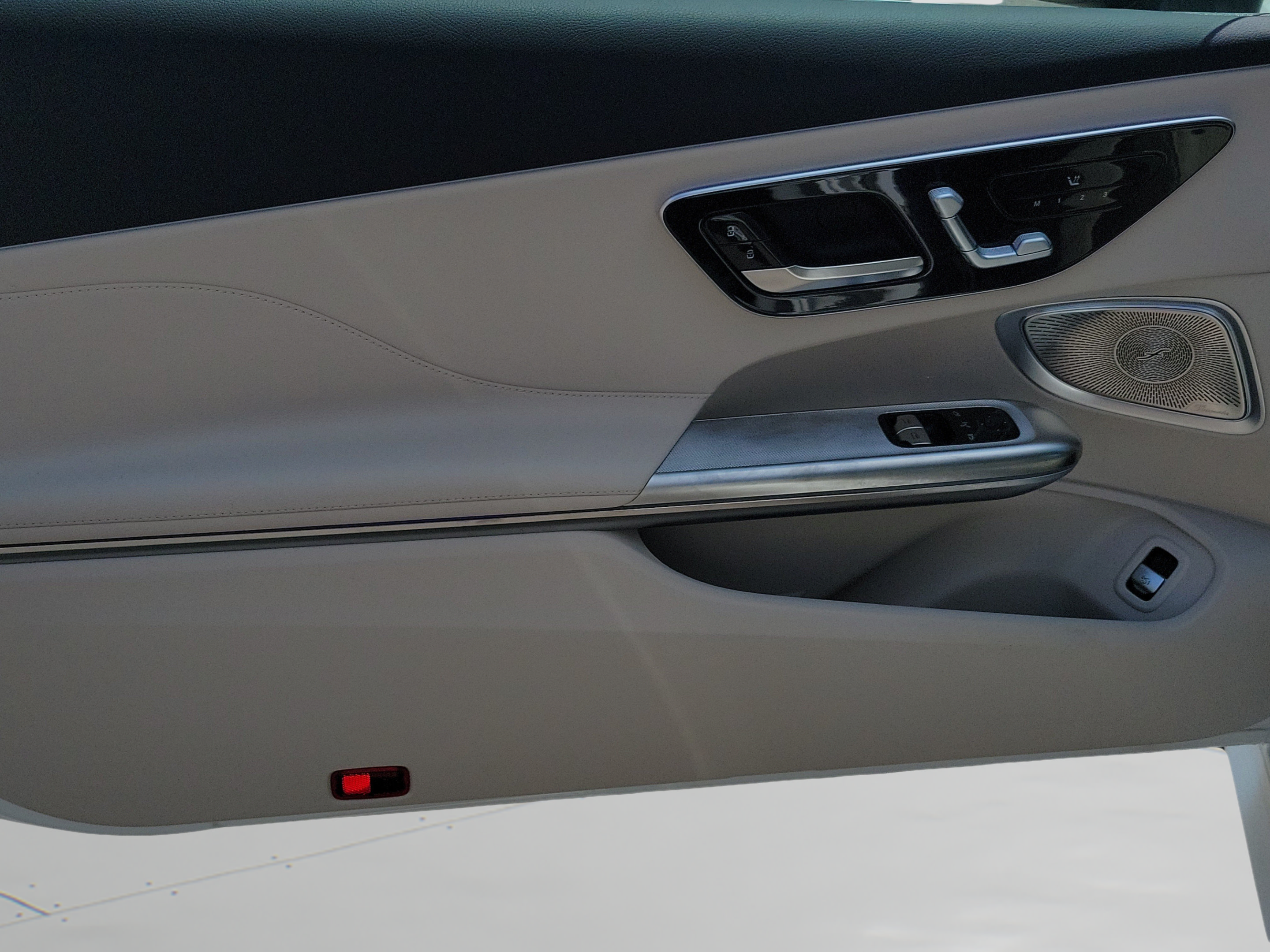 New 2026 Mercedes-Benz CLE 300 4MATIC Coupe image 7