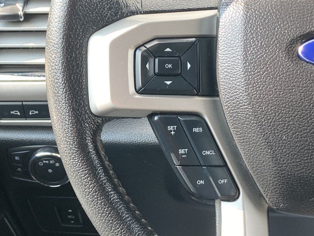 Used 2015 Ford F150 Lariat w/ Equipment Group 502A Luxury AWD/4WD image 16