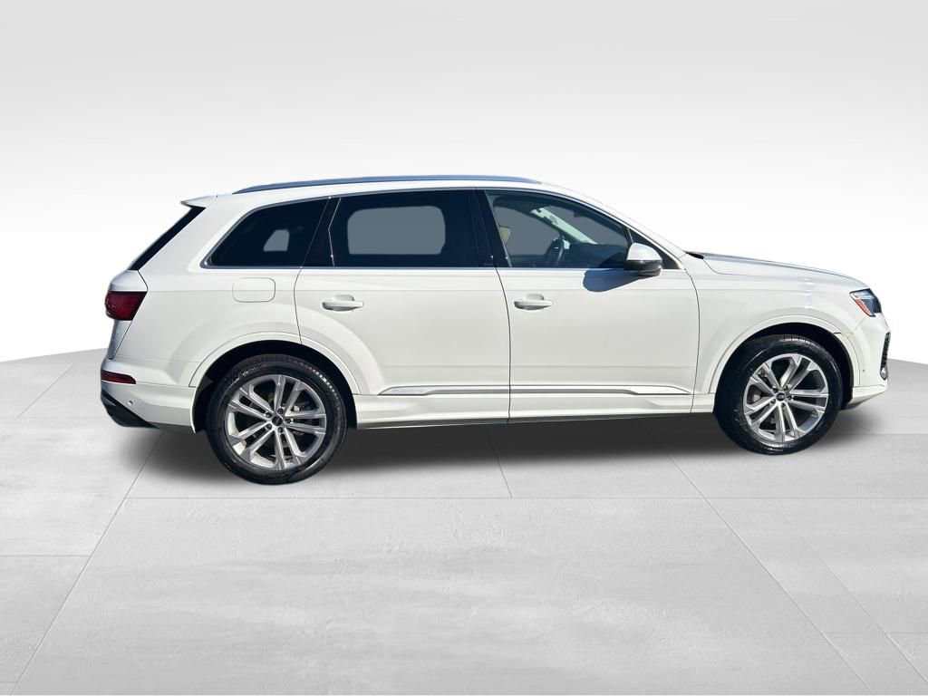 Used 2025 Audi Q7 3.0T Premium Plus image 6
