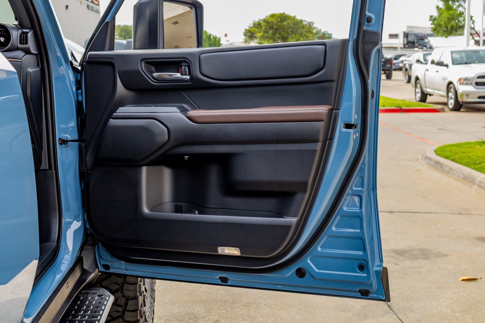 Used 2026 Toyota Land Cruiser w/ Premium Package AWD/4WD image 36