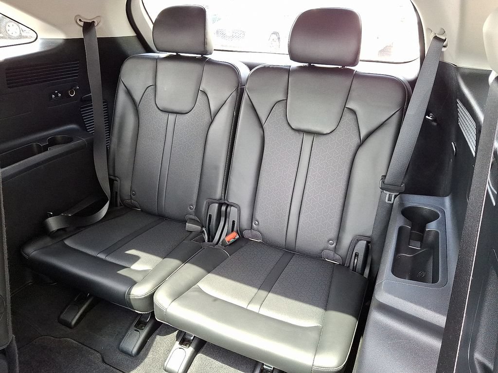 Used 2021 Kia Sorento EX w/ Panoramic Sunroof Package AWD/4WD image 10