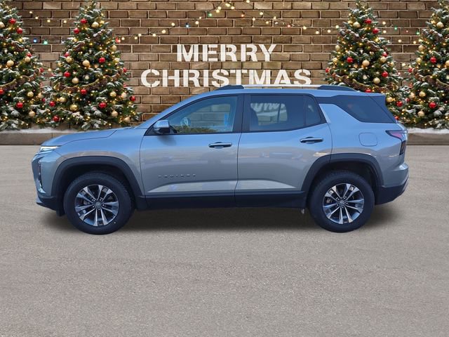 Used 2025 Chevrolet Equinox LT w/ Convenience Package II image 2