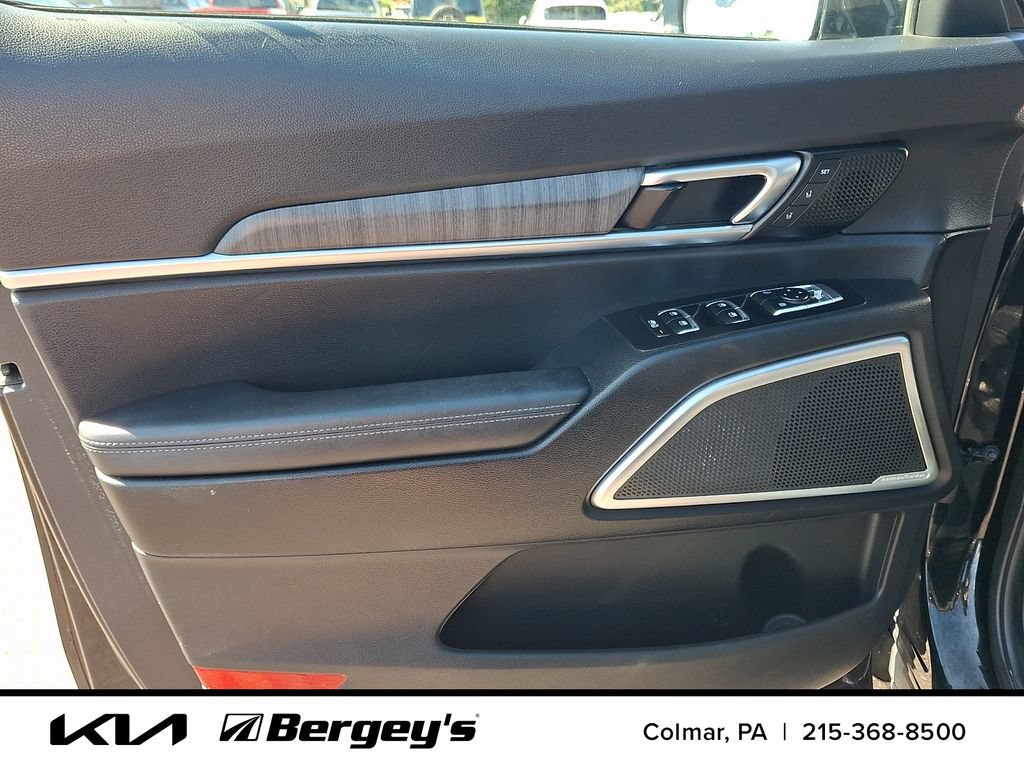 Used 2023 Kia Telluride SX AWD/4WD image 16