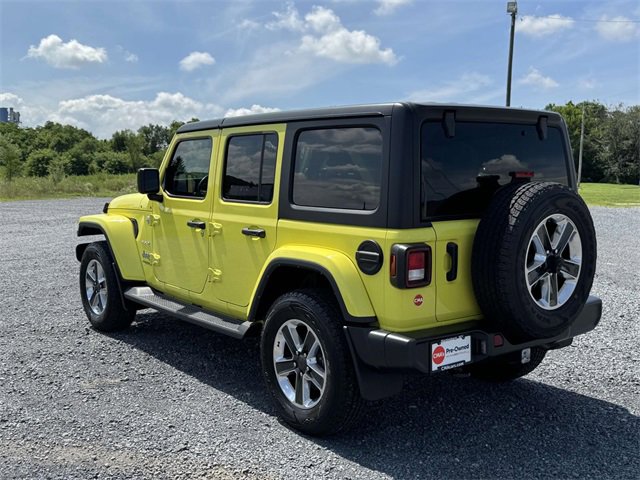 Used 2022 Jeep Wrangler Unlimited Sahara w/ Cold Weather Group image 21
