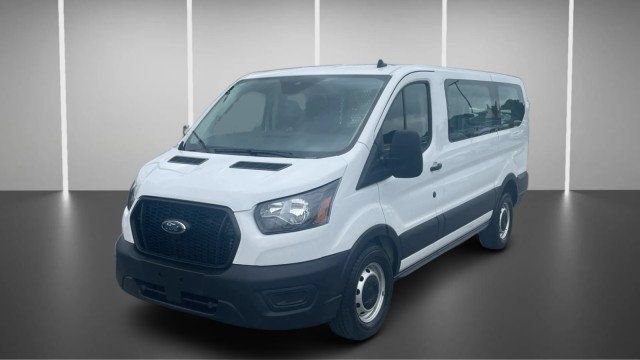 Used 2025 Ford Transit 150 Low Roof RWD image 12