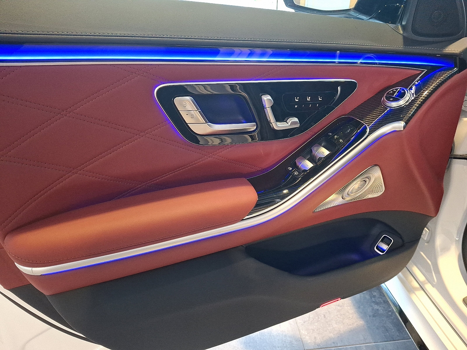 New 2026 Mercedes-Benz S 63 AMG S image 8