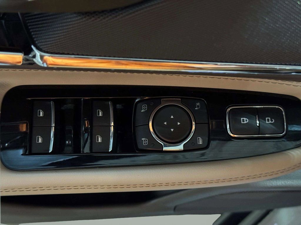 Certified 2022 Lincoln Corsair Grand Touring w/ Elements Technology Bundle image 9