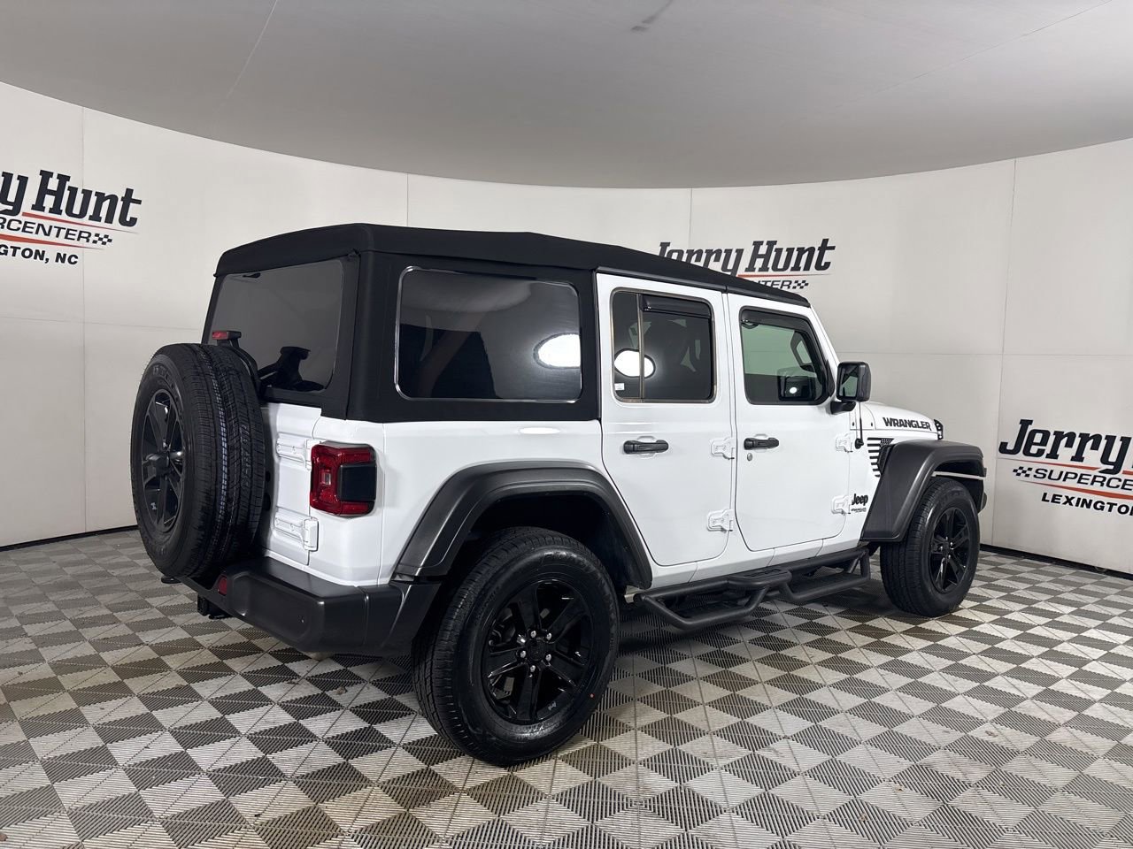 Used 2022 Jeep Wrangler Unlimited Sport image 5