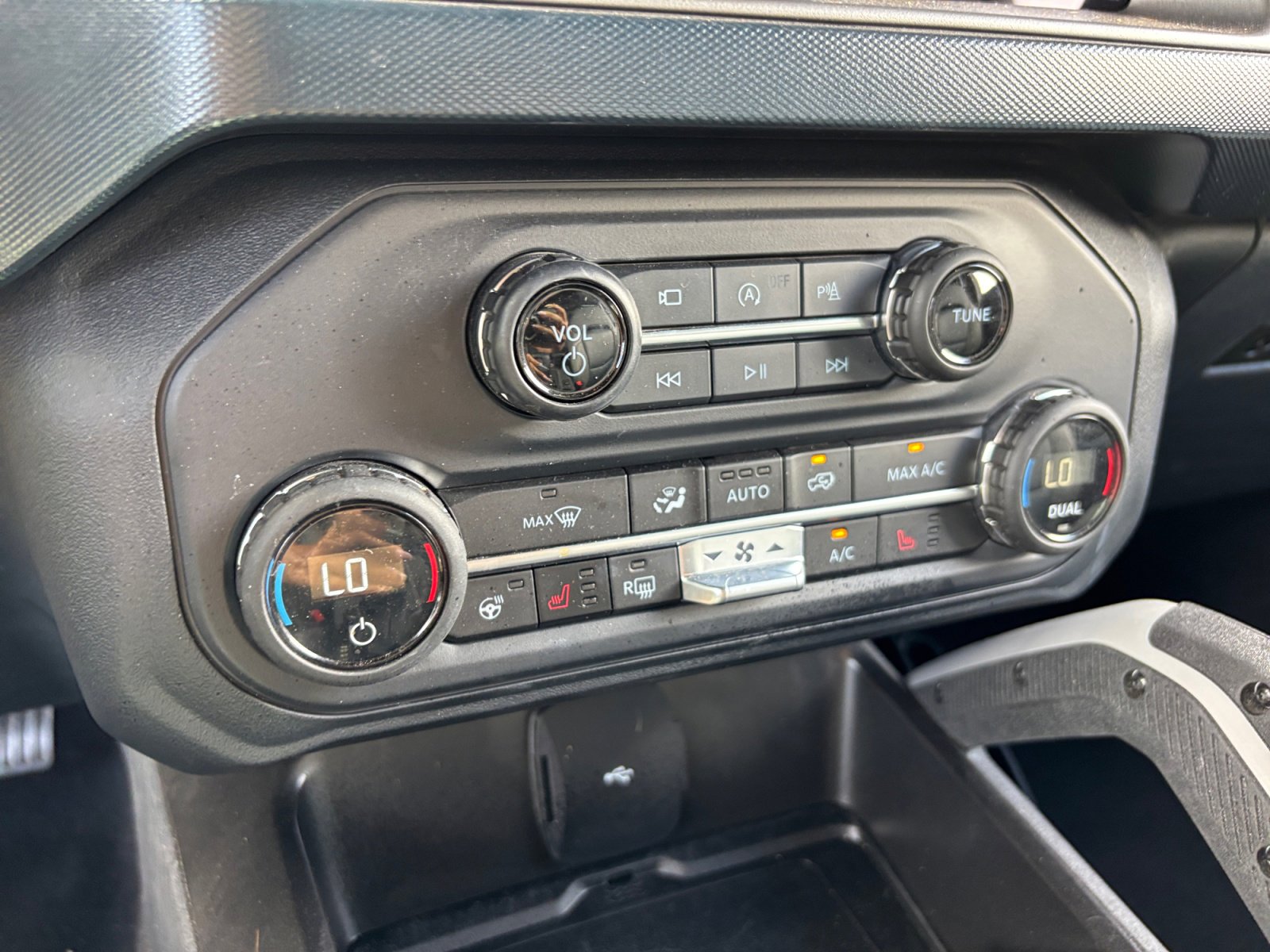 Certified 2023 Ford Bronco Outer Banks image 31