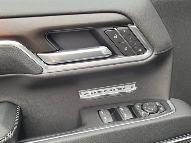 New 2026 GMC Sierra 1500 Denali w/ Denali Reserve Package image 21