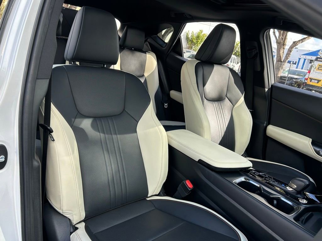 Used 2022 Lexus NX 250 FWD image 34