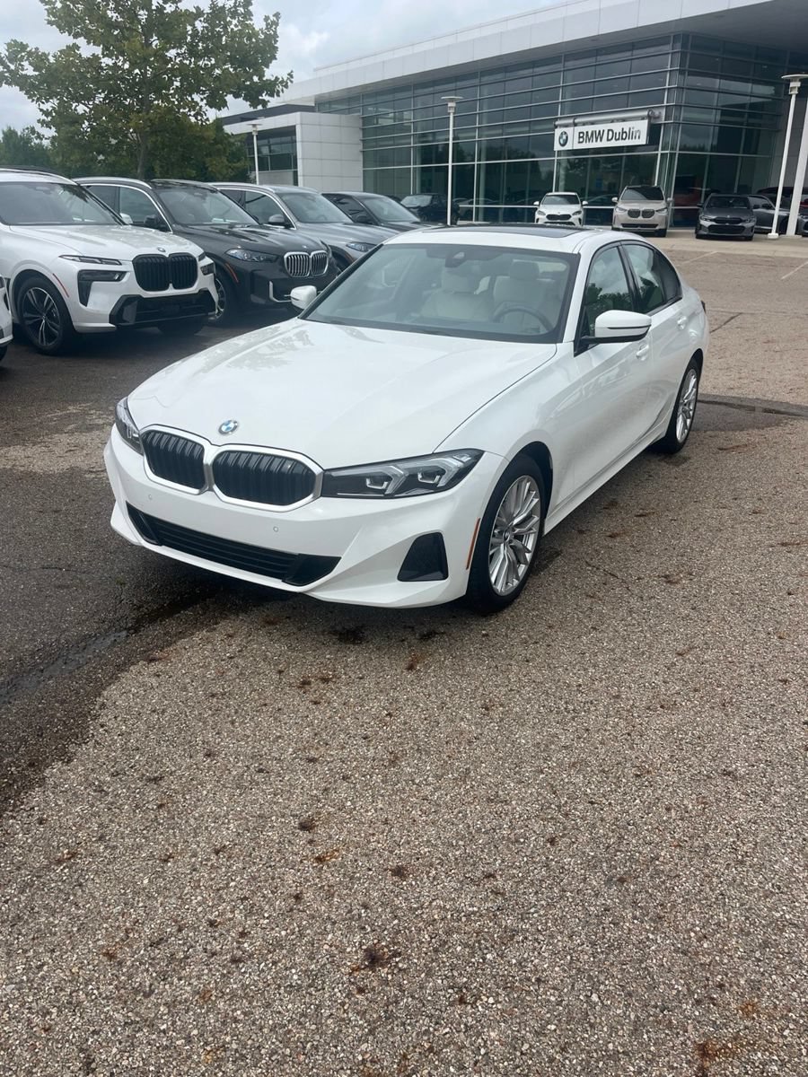 Used 2023 BMW 330i xDrive Sedan w/ Driving Assistance Package AWD/4WD image 1