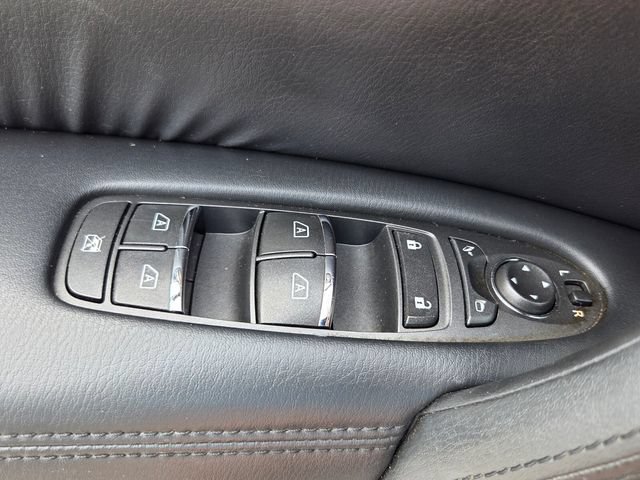 Used 2014 INFINITI QX80 2WD w/ Deluxe Touring Package image 36