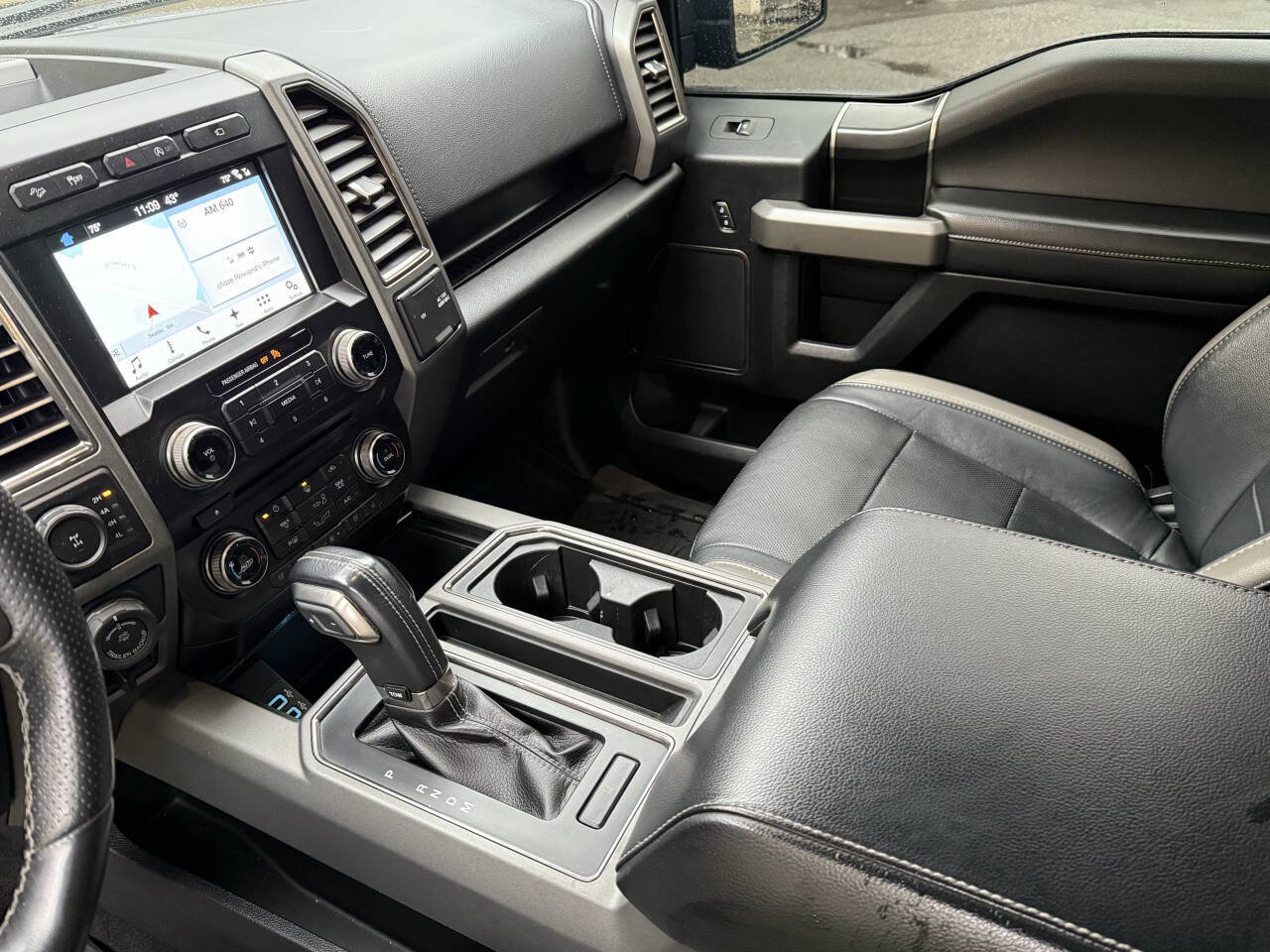 Used 2017 Ford F150 Raptor w/ Equipment Group 802A Luxury image 80