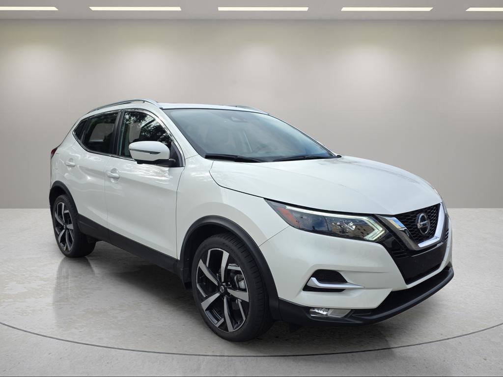 Used 2022 Nissan Rogue Sport SL w/ Premium Package image 4