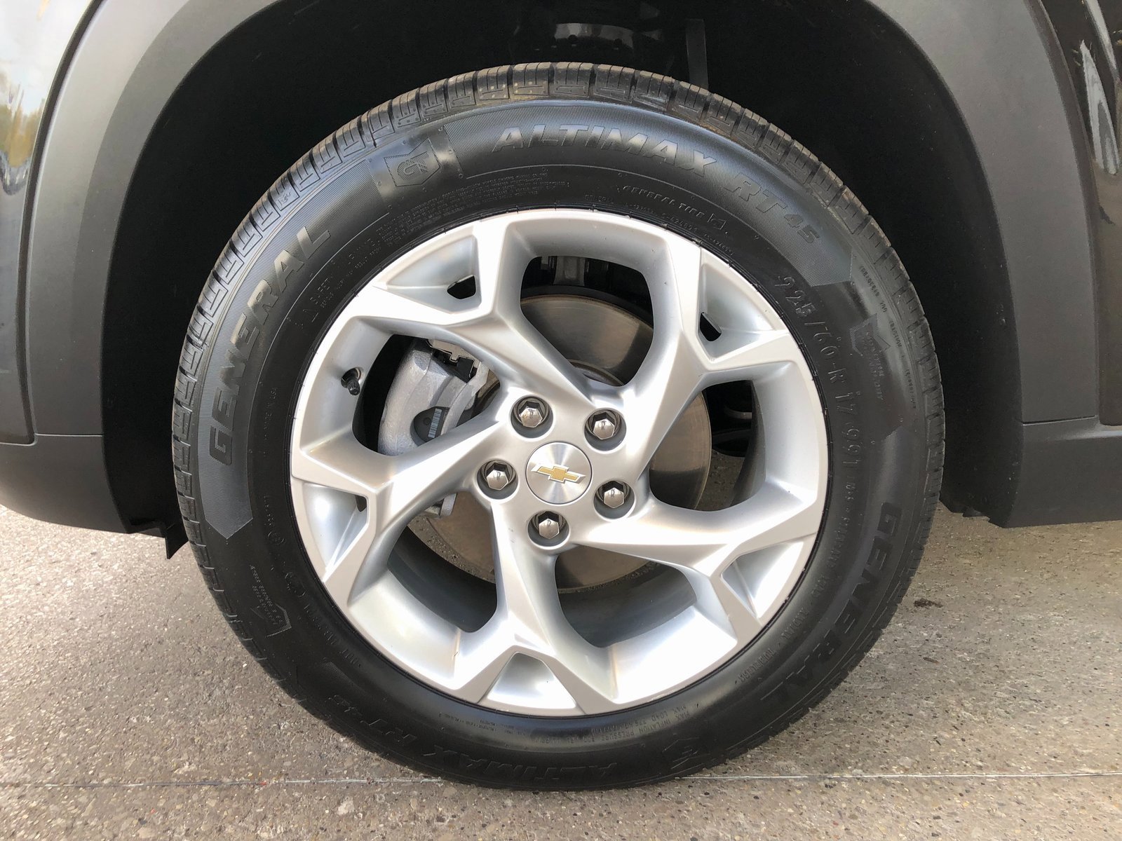 Certified 2024 Chevrolet Trax LS w/ LS Convenience Package image 4