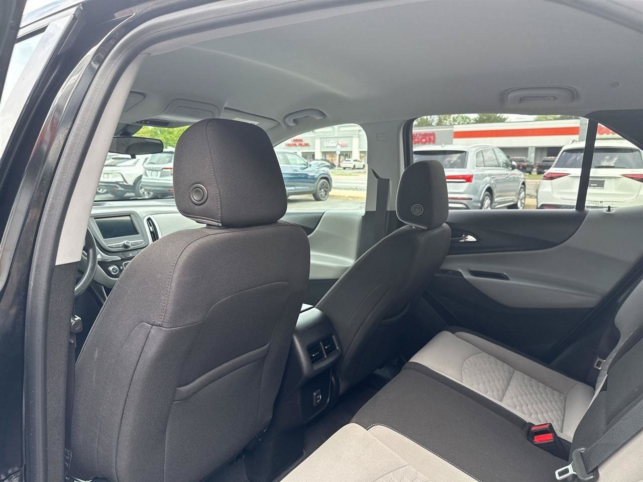 Used 2019 Chevrolet Equinox LT FWD image 25