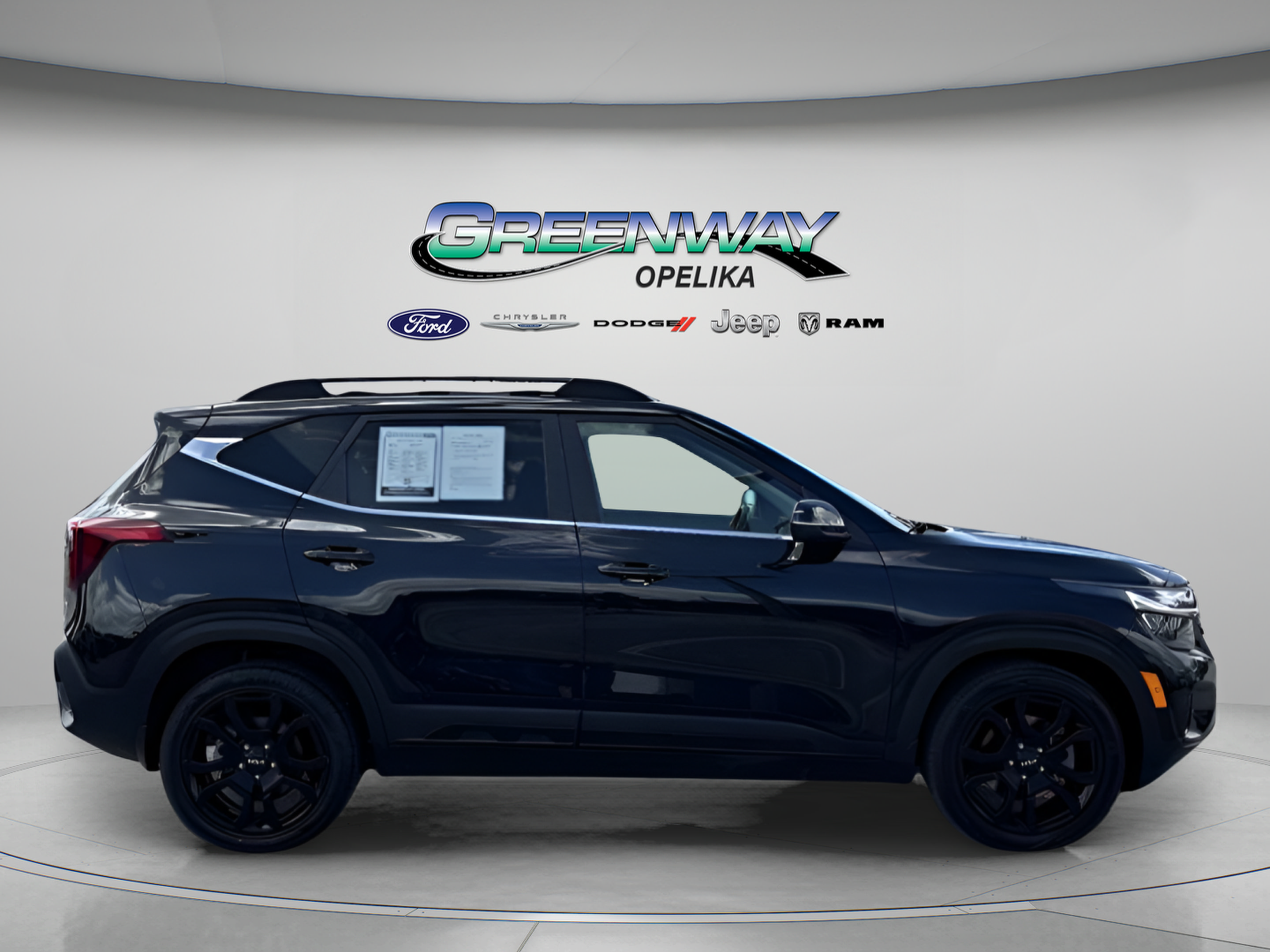 Used 2024 Kia Seltos X-Line AWD/4WD image 12