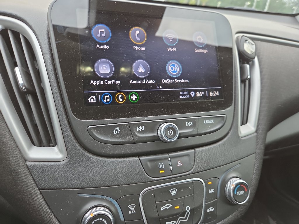 Used 2022 Chevrolet Malibu RS FWD image 10