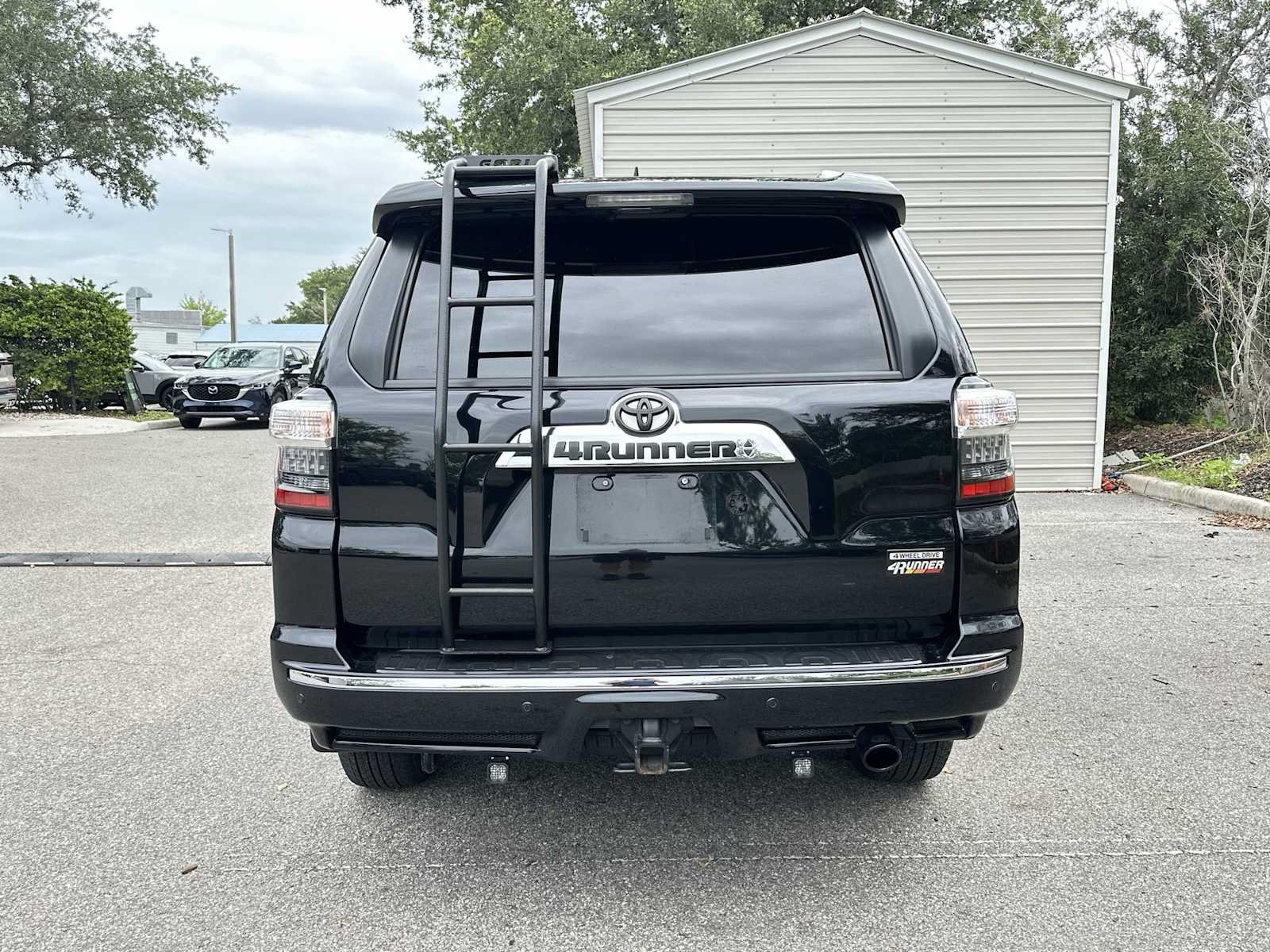 Used 2021 Toyota 4Runner Limited AWD/4WD image 5