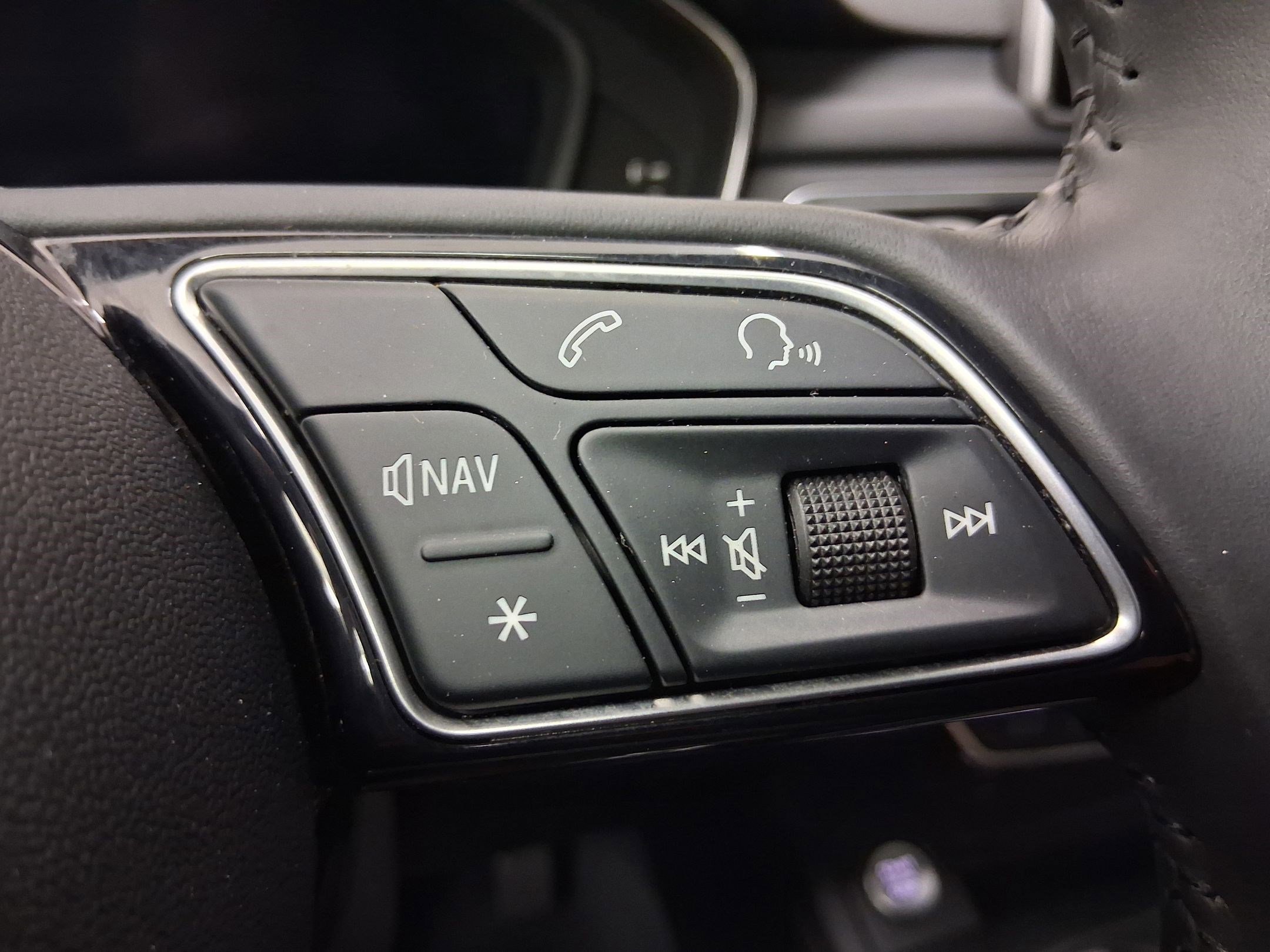 Used 2019 Audi A4 2.0T Premium Plus w/ Premium Plus Package FWD image 24