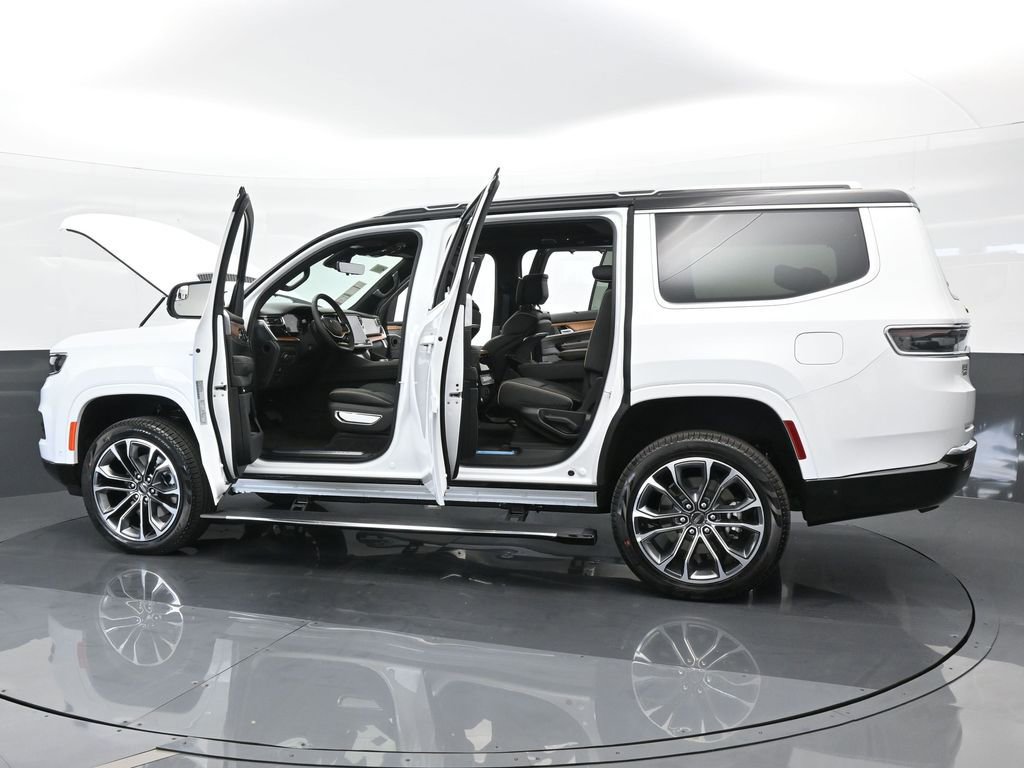 Used 2024 Jeep Grand Wagoneer Series III image 68