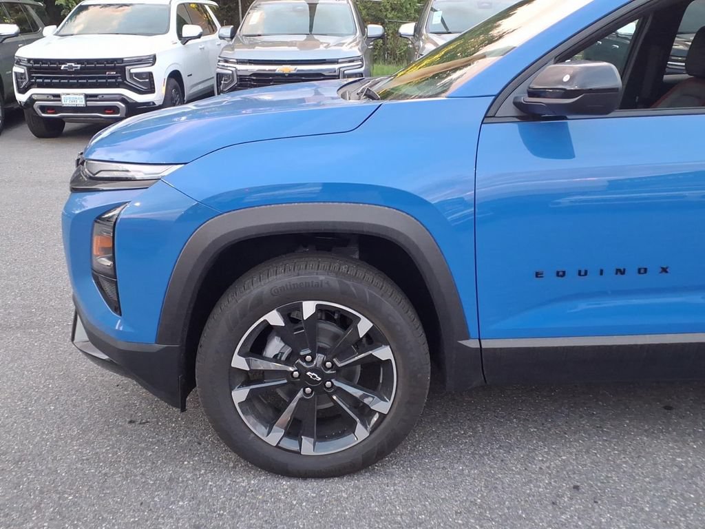 New 2027 Chevrolet Equinox RS FWD image 8