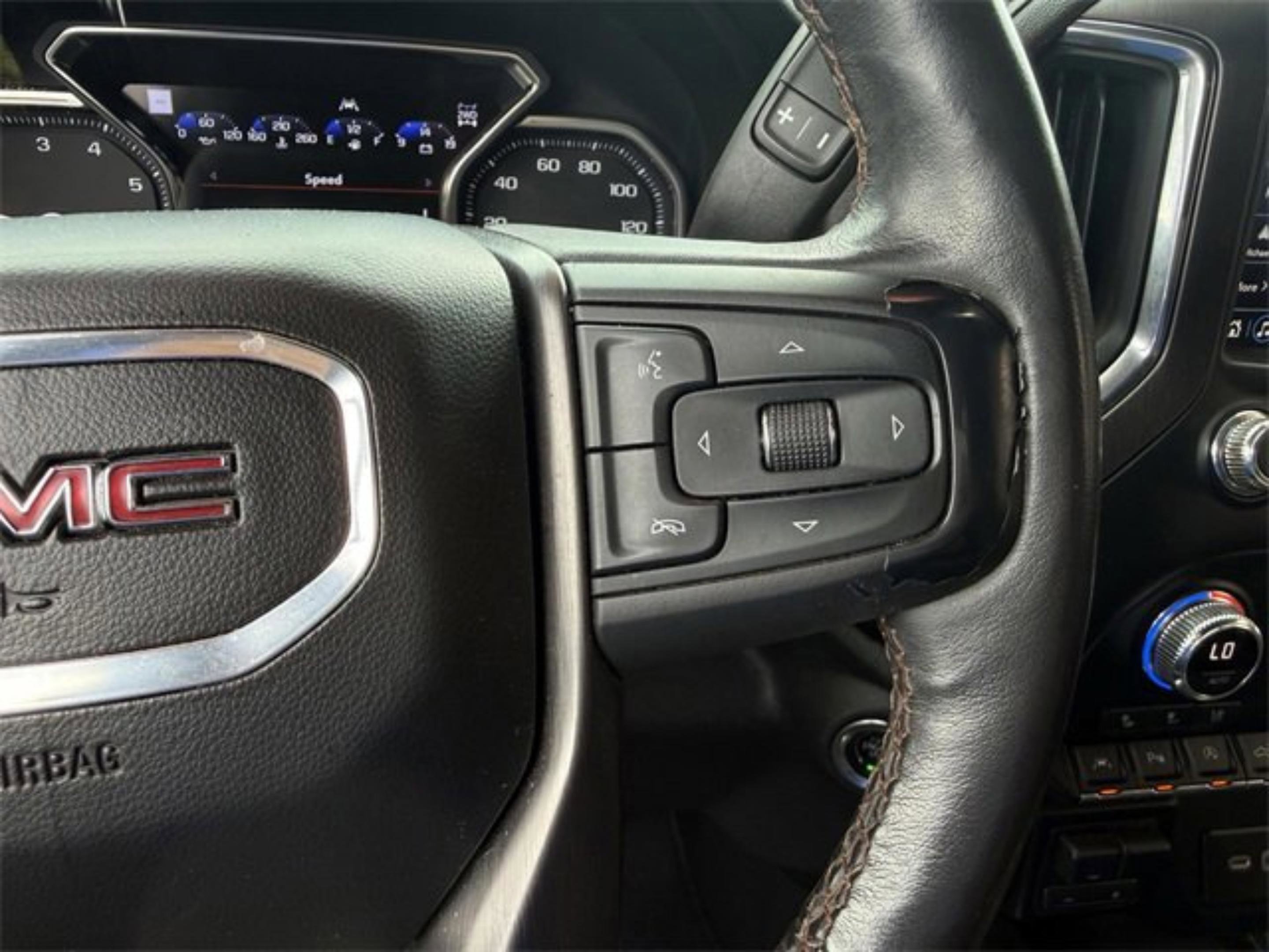 Used 2020 GMC Sierra 1500 AT4 w/ AT4 Premium Package image 25