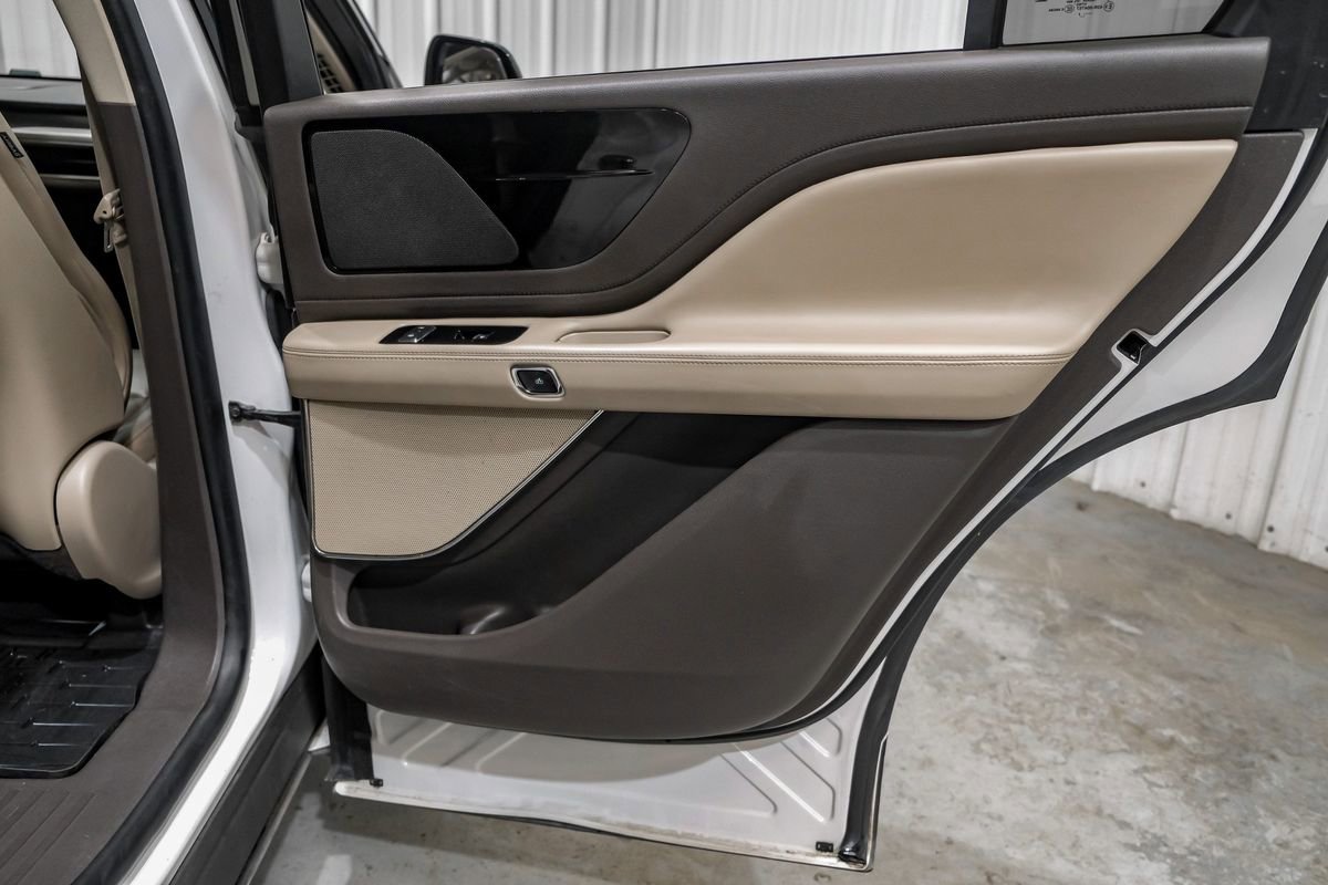 Used 2022 Lincoln Aviator 2WD image 48