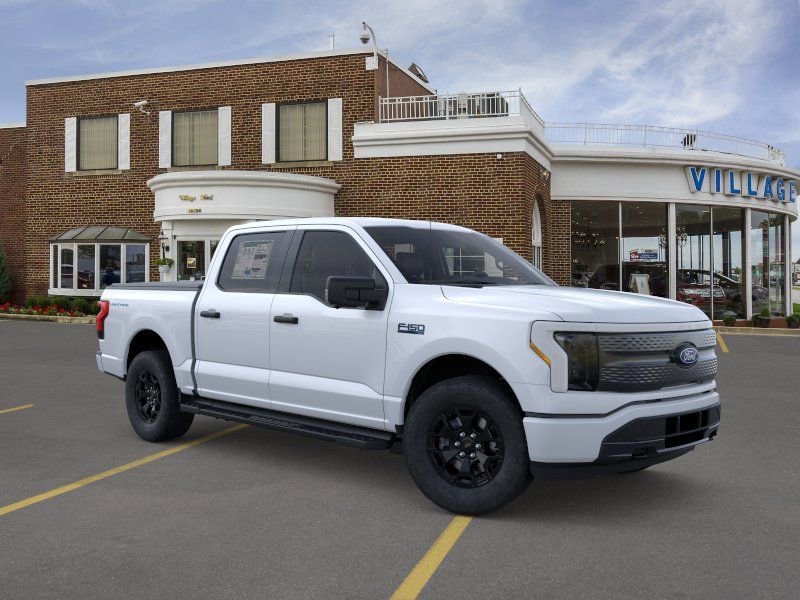 New 2025 Ford F150 Lightning XLT image 7