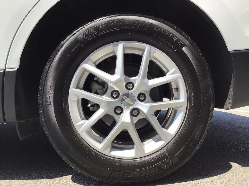 Used 2023 Chevrolet Equinox LT FWD image 18