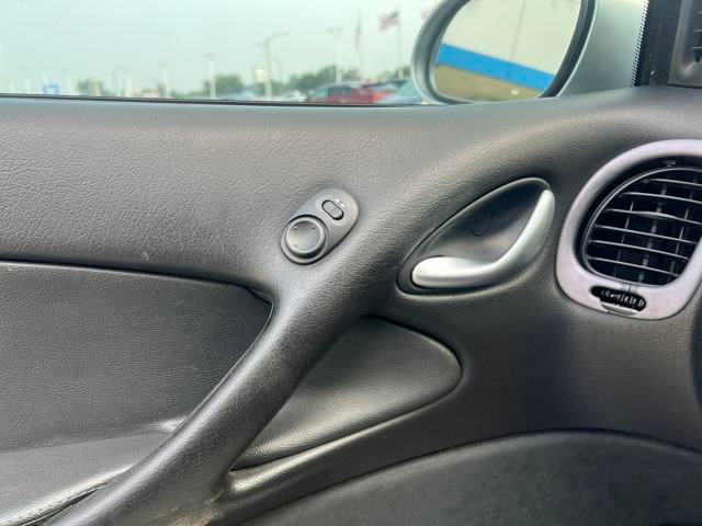 Used 2006 Pontiac GTO image 24