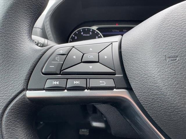 New 2025 Nissan Sentra SV image 17