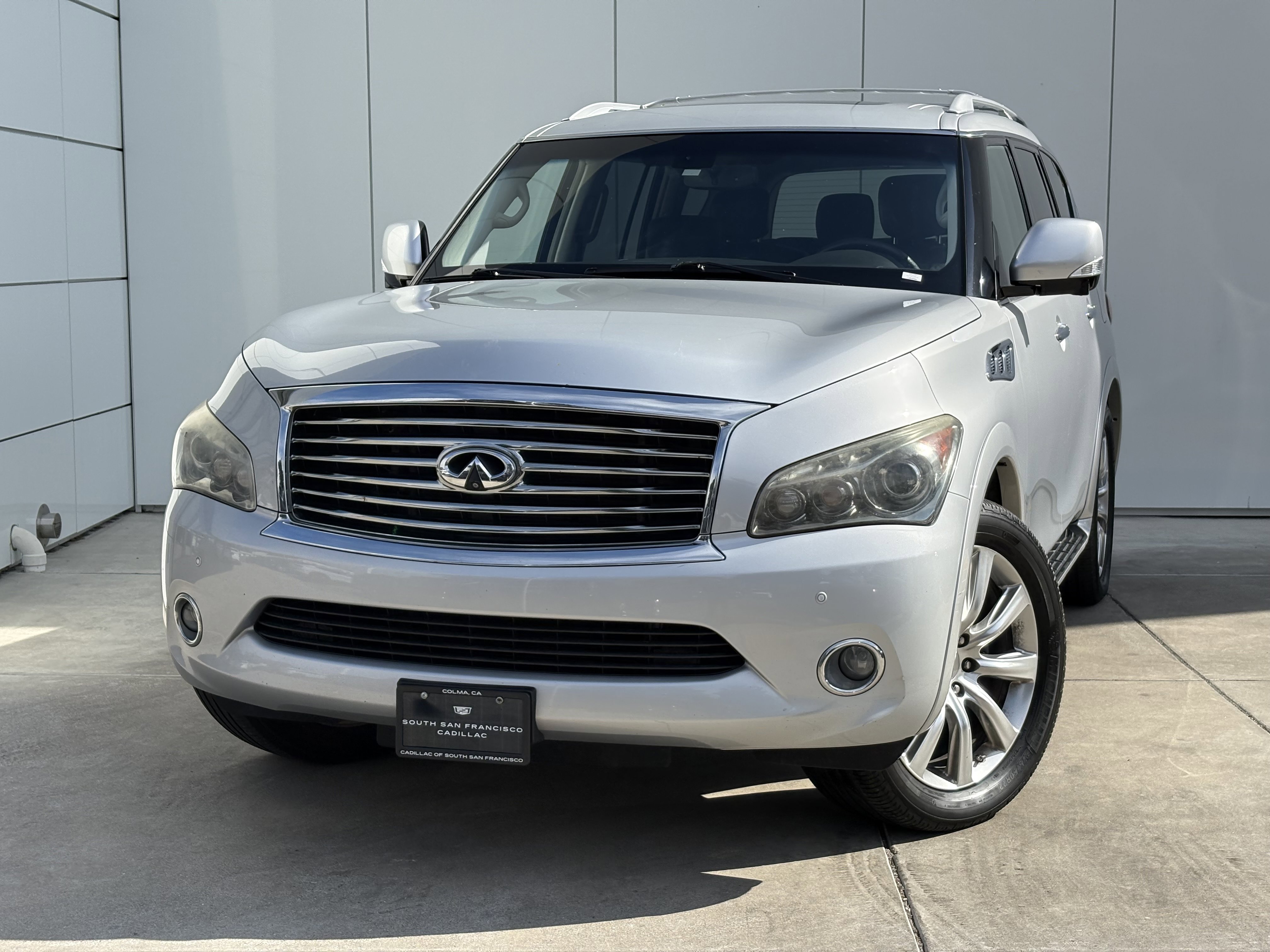 Used 2012 INFINITI QX56 4WD w/ Theater Pkg