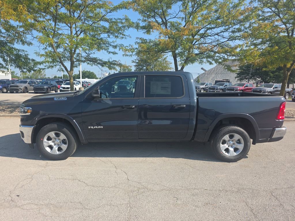 New 2026 RAM 1500 4x4 Crew Cab image 4