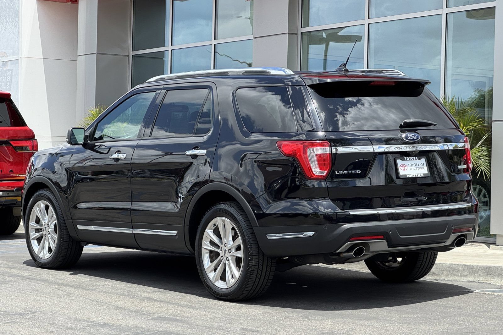 Used 2019 Ford Explorer Limited FWD image 7