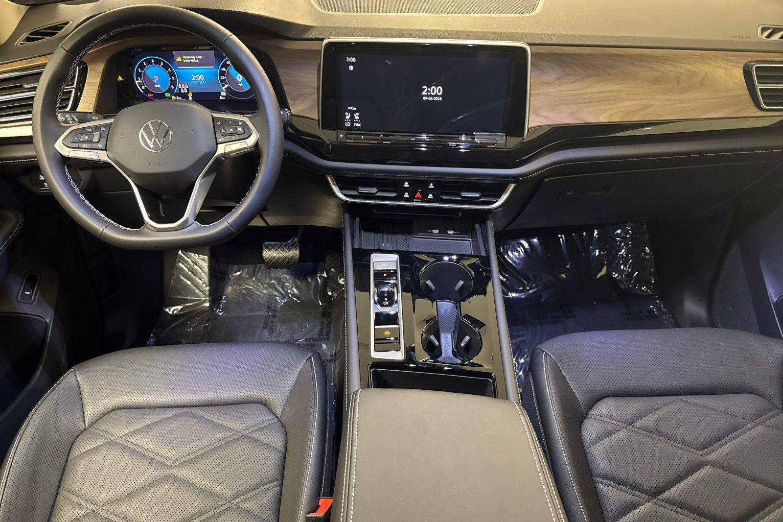 New 2026 Volkswagen Atlas SE image 12