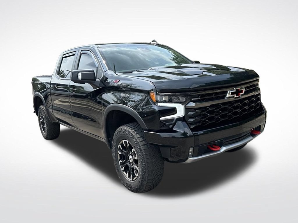 Used 2023 Chevrolet Silverado 1500 ZR2 w/ Technology Package AWD/4WD image 7