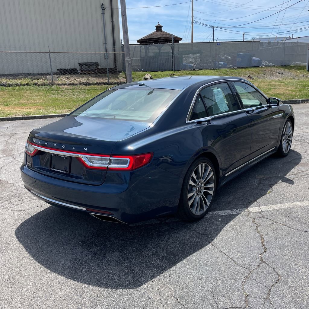 Used 2017 Lincoln Continental Reserve w/ Climate Package AWD/4WD image 5