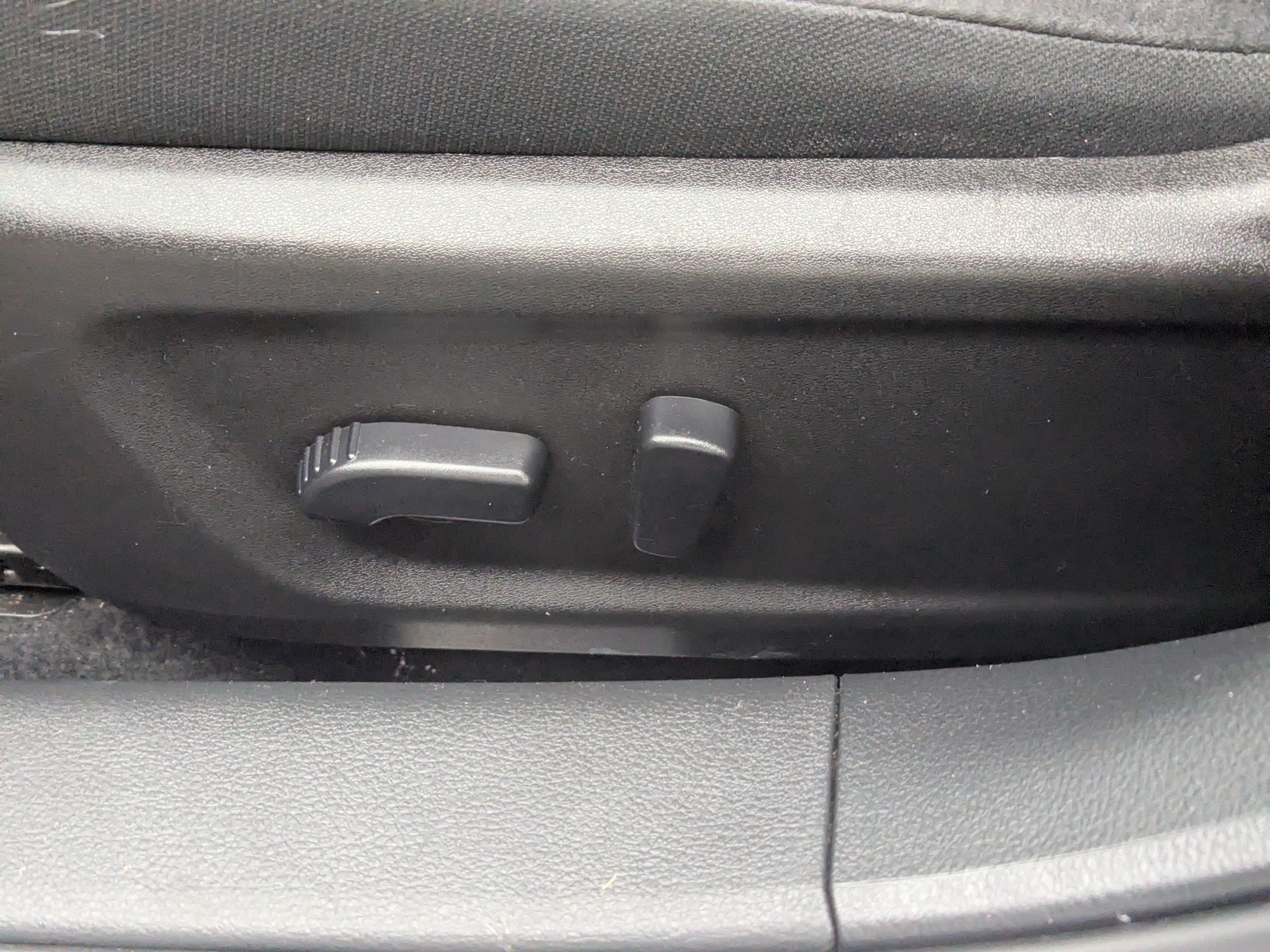 Used 2024 Nissan Altima 2.5 SV FWD image 17