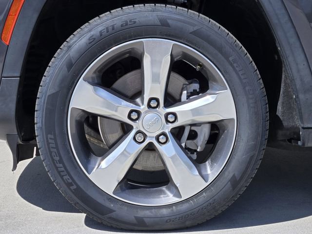 Used 2021 Jeep Grand Cherokee L Limited AWD/4WD image 11