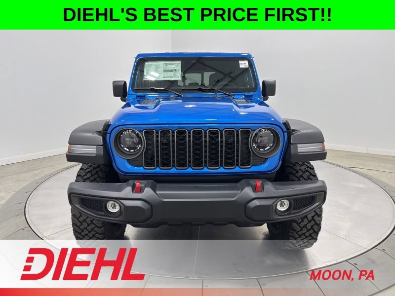 New 2026 Jeep Gladiator Rubicon w/ Steel Power Dome Hood Package AWD/4WD video 2