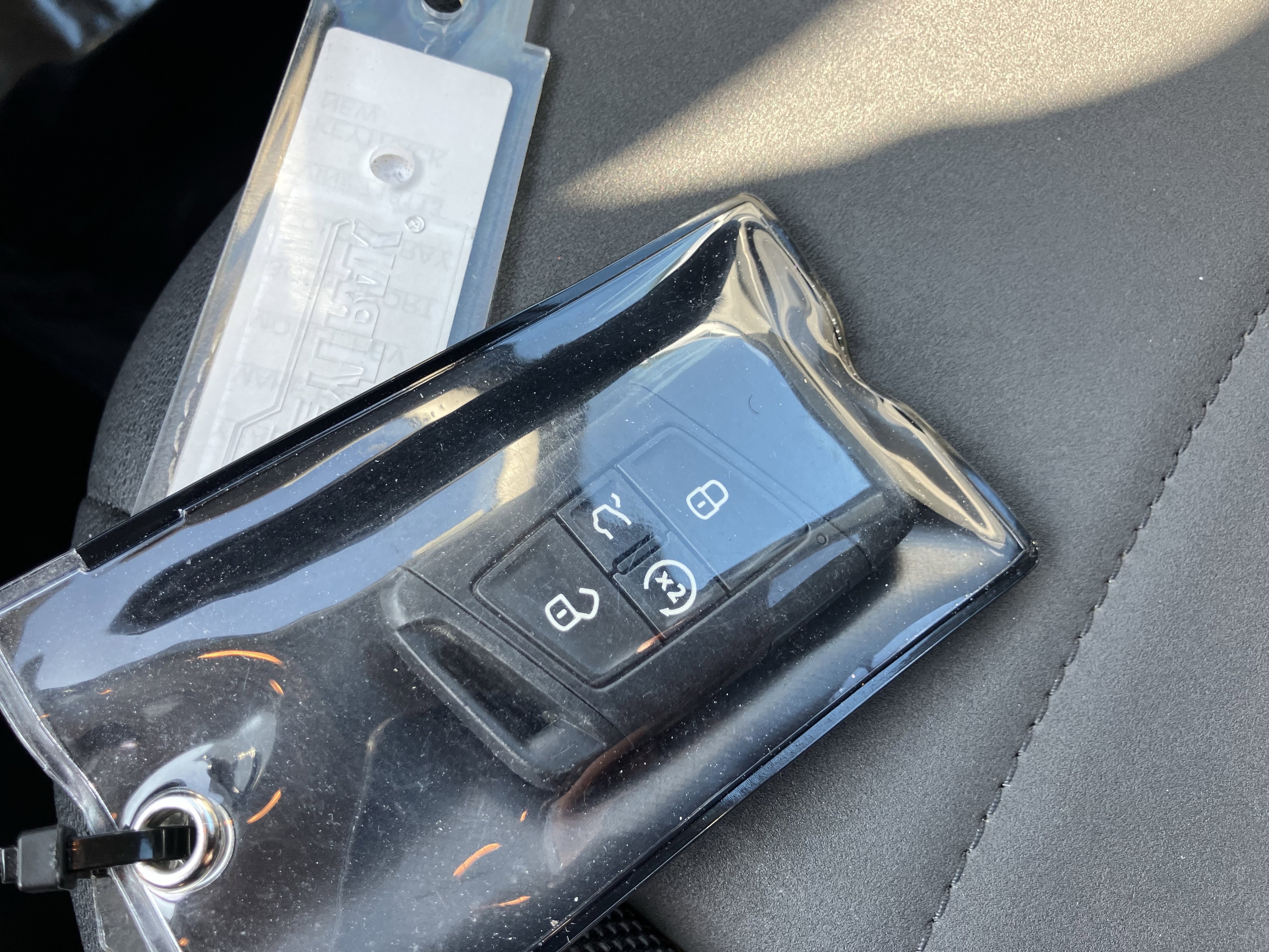 Used 2024 Volkswagen Taos SE image 36