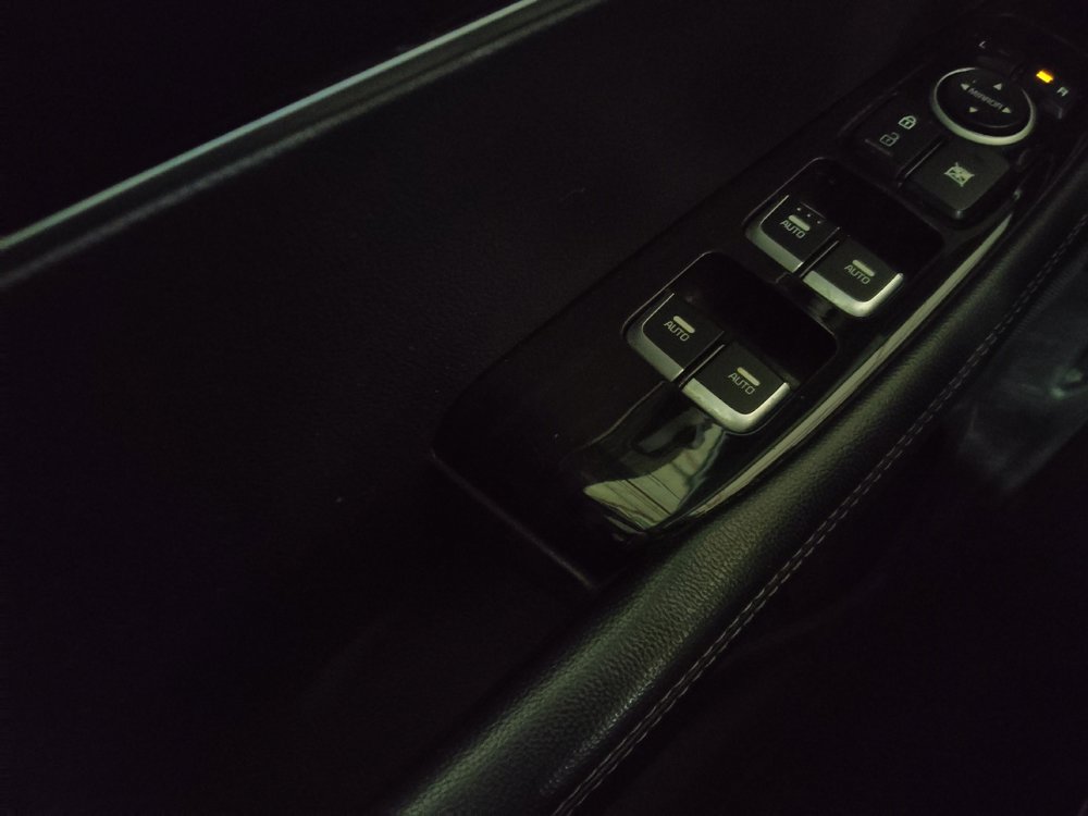 Used 2019 Kia Sorento LX w/ LX Convenience Package image 27