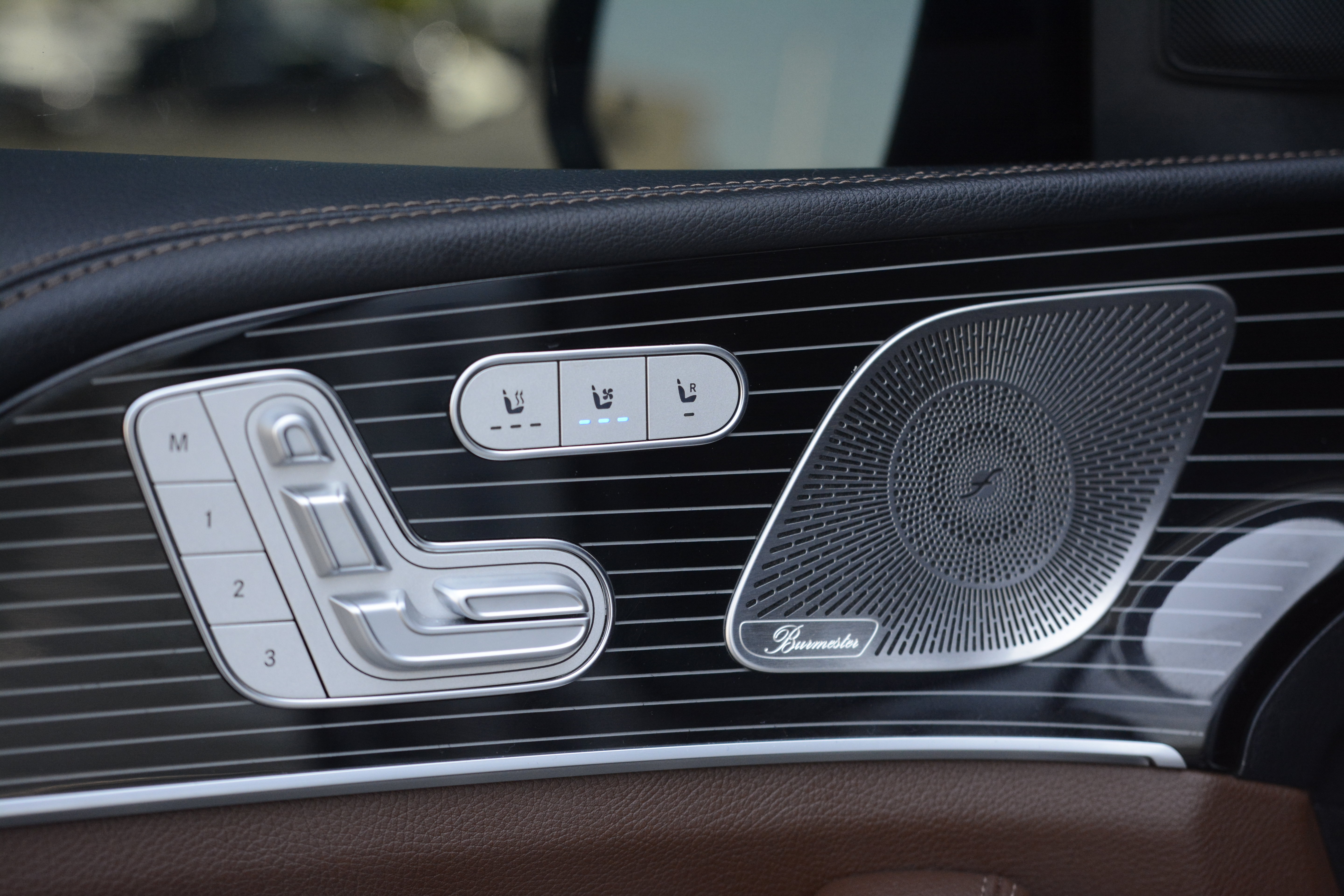 Used 2024 Mercedes-Benz GLS 450 4MATIC image 14