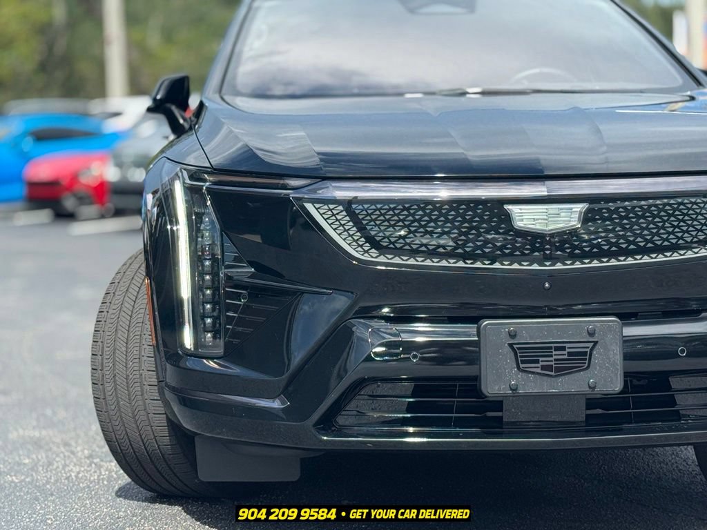 Used 2025 Cadillac Optiq Sport 2 AWD/4WD image 12