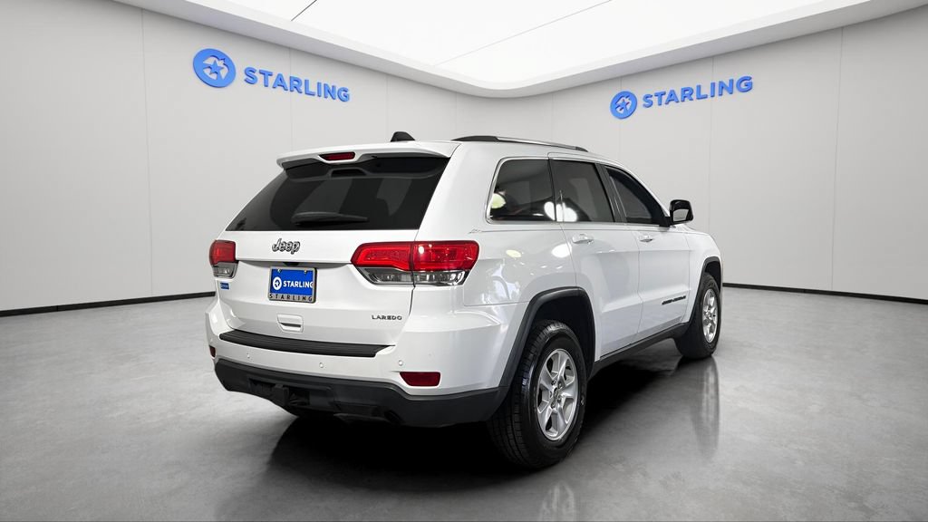 Used 2017 Jeep Grand Cherokee Laredo w/ Quick Order Package 2BE RWD image 9